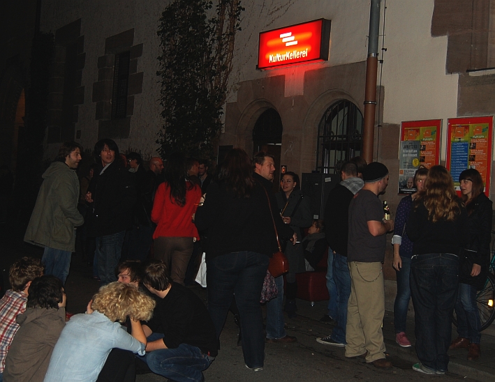 NoExpectations PunchandNurve (100)